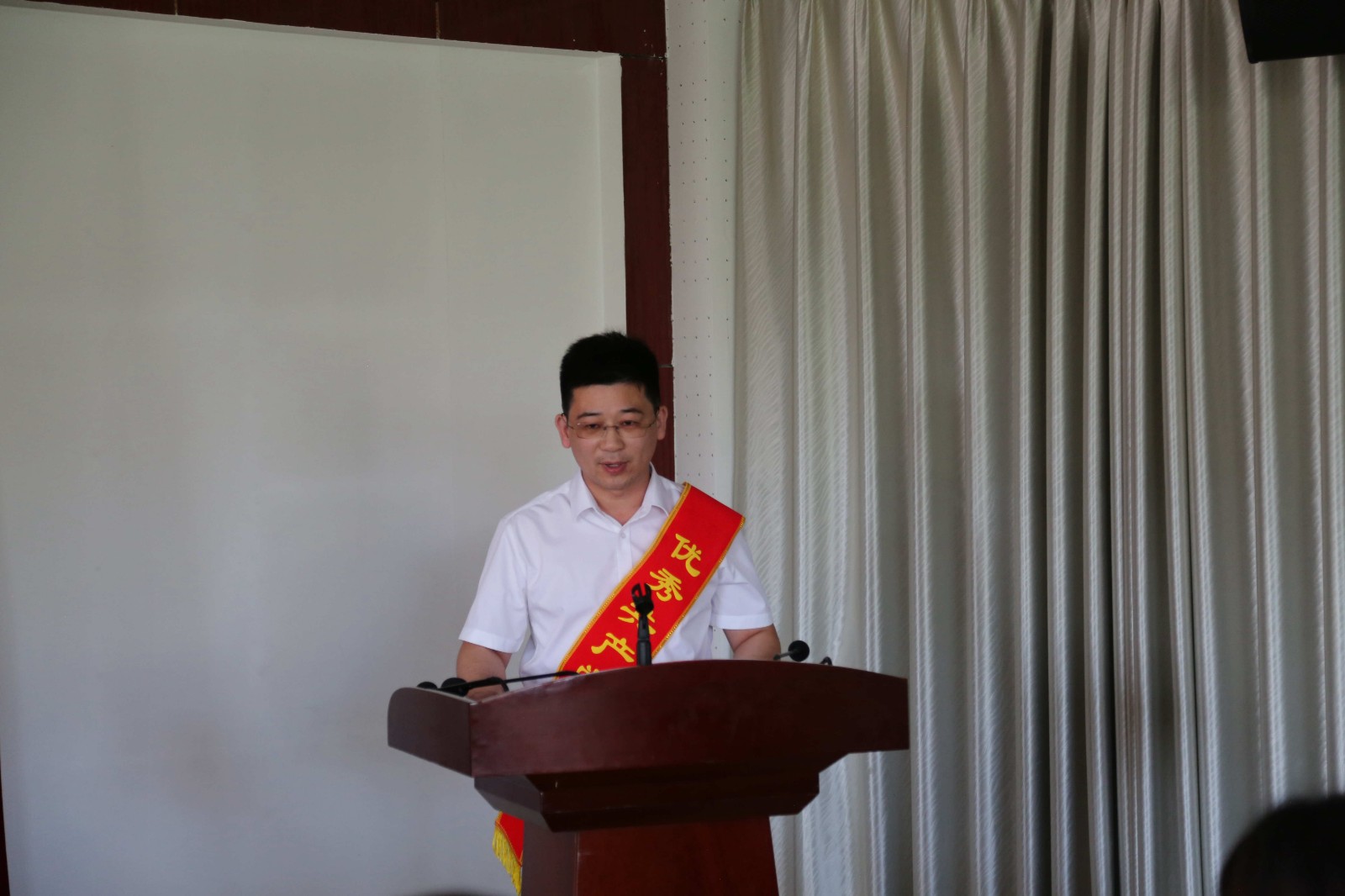 李治中.jpg